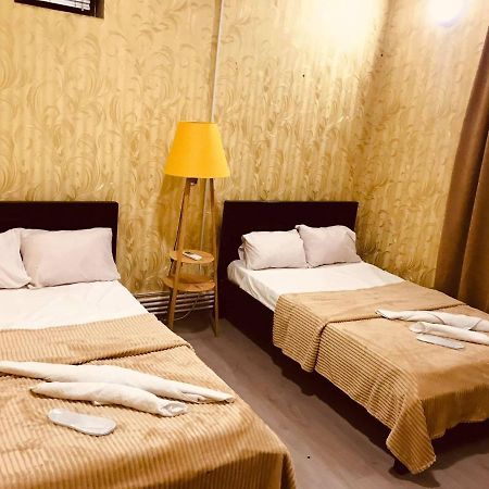 Rostus Hotel Tbiliszi Kültér fotó