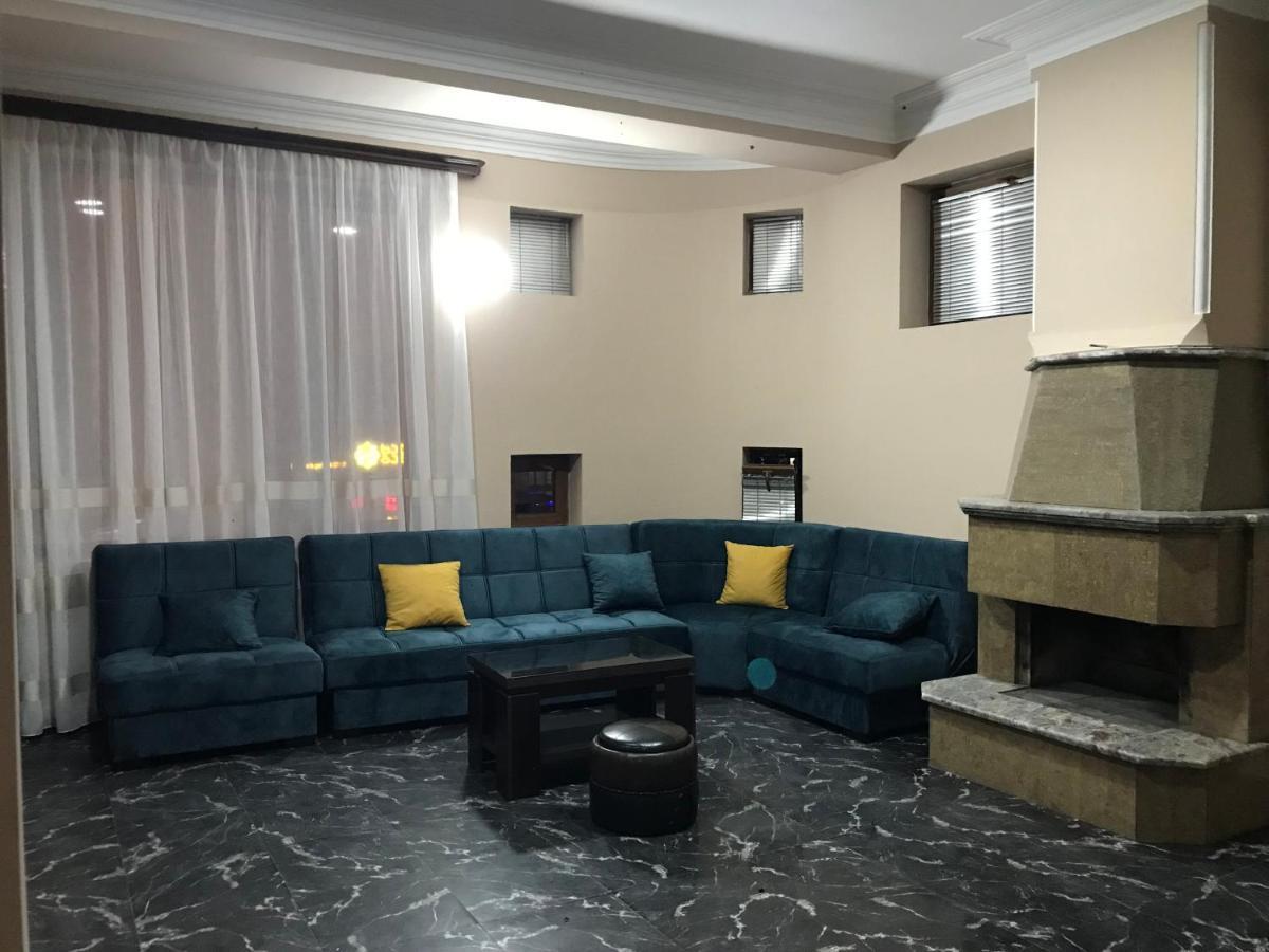 Rostus Hotel Tbiliszi Kültér fotó