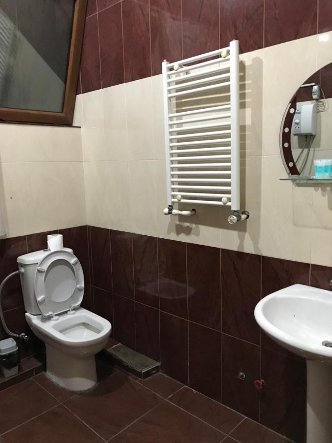 Rostus Hotel Tbiliszi Kültér fotó