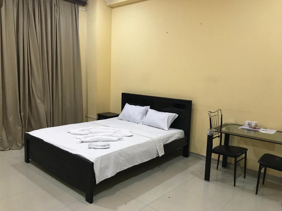 Rostus Hotel Tbiliszi Kültér fotó