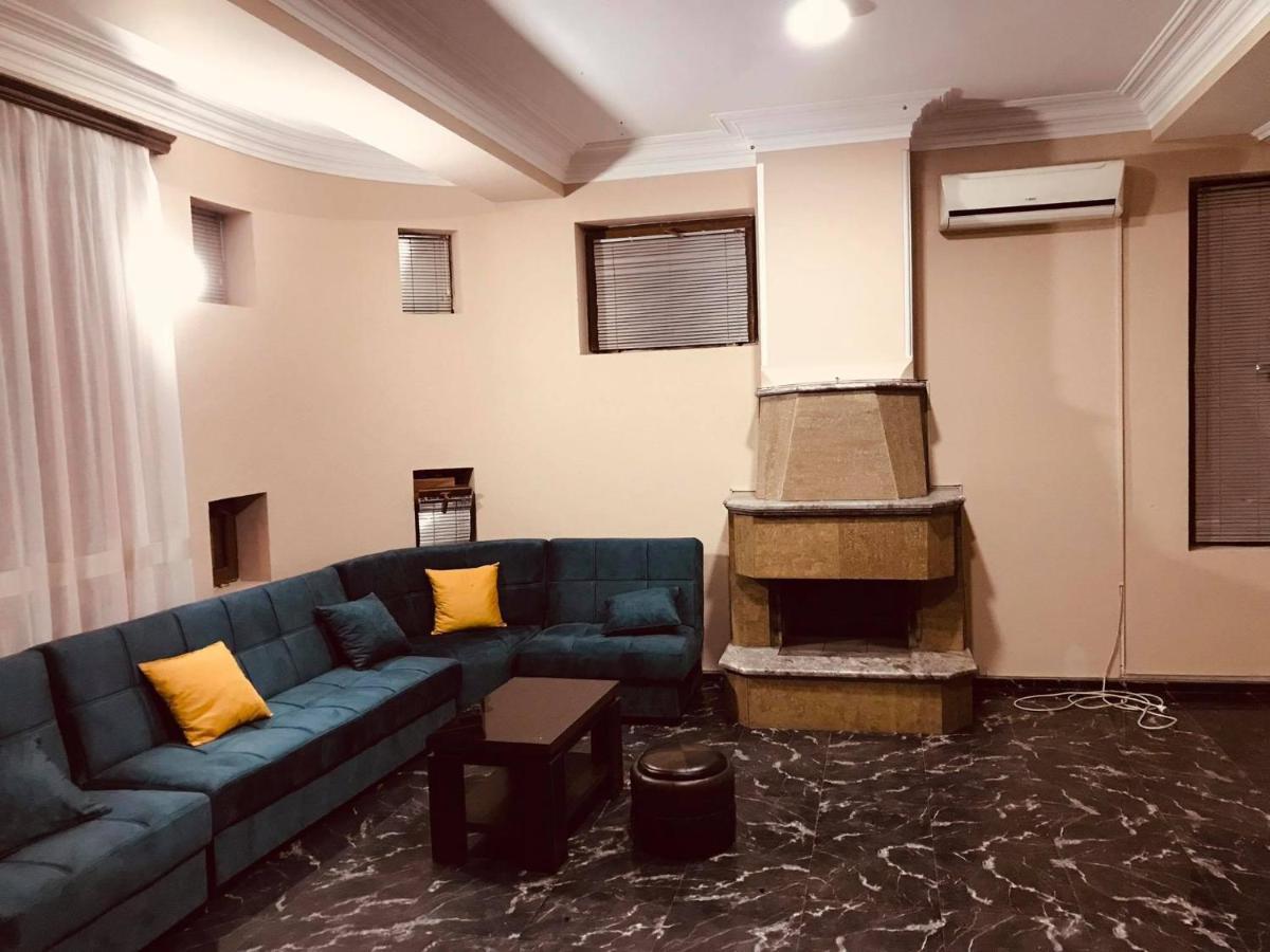 Rostus Hotel Tbiliszi Kültér fotó
